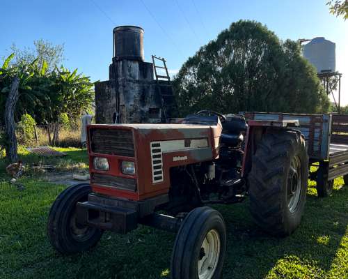 Tractor Fiat 70-56 (70 HP) - 4X2 - Excelente Estado
