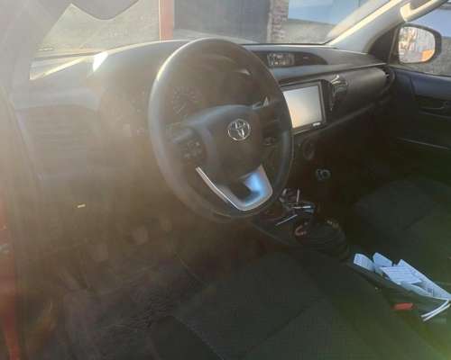 Vendo Toyota Hilux D/C 4X4 año 2022