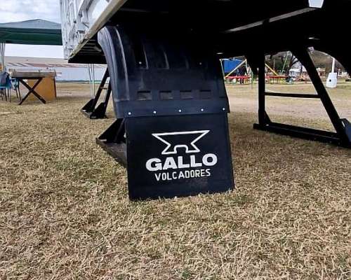 Carrocería Fija Baranda Volcable