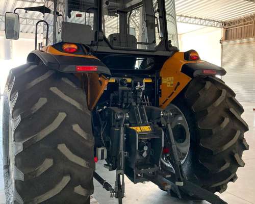 Valtra A124 de 128hp -unidad Disponible-