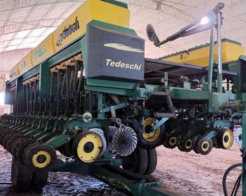 Sembradora Tedeschi Penta Funcional 31 a 20