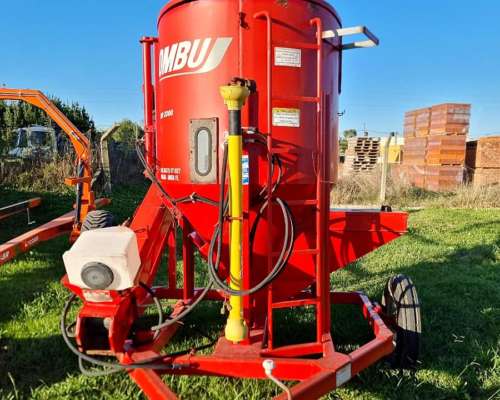 Inoculadora Ombu ISO 2000 Cubiertas y Chimango Seminueva