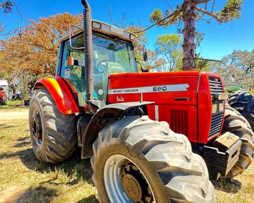Massey Ferguson 680 DT