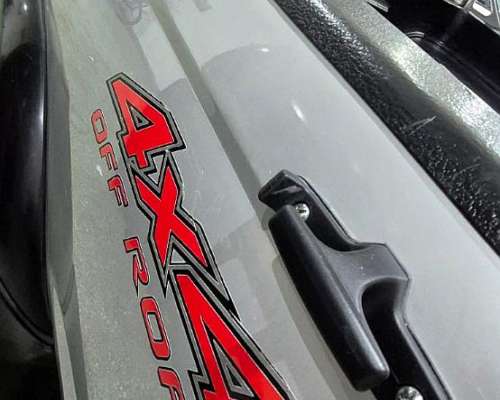 Nissan Frontier Motor Aspirado muy Buena Digna