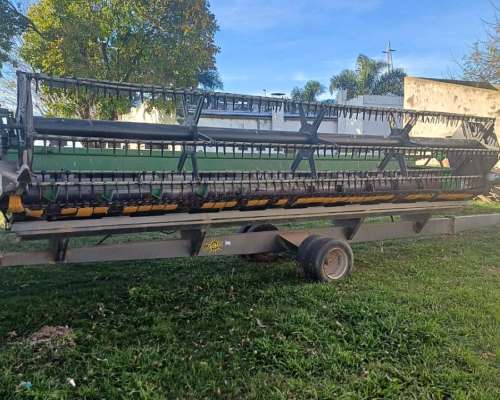 Cosechadora Araus 360 2006 + Maicero Ombu 11 a 52 año 2007