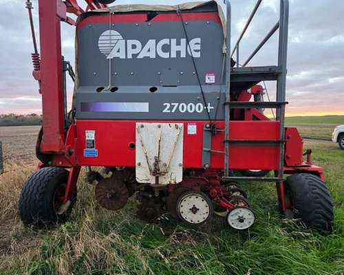 Sembradora Apache 27000 Gruesa Neumática de 20 a 52 cm