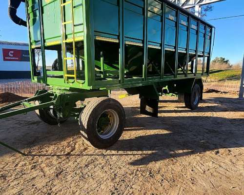 Acoplado Tolva para Semilla y Fertilizante de 20 Toneladas