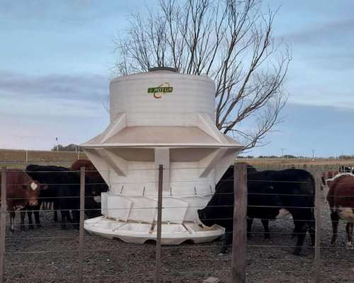 Silo Autoconsumo Rotor 7000kg.