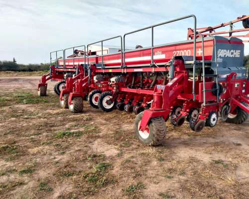 Dueño Vende Sembradora Apache 27000 de 22 Surcos