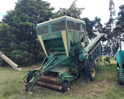 Cosechadora Maní Pecayna 1900
