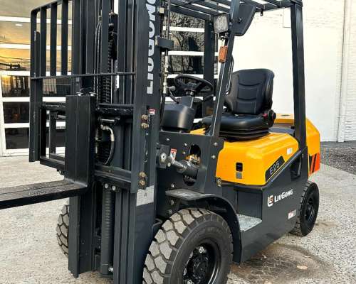 Autoelevador Liugong 2500 Kg Nuevos Tomamos Usados Varios
