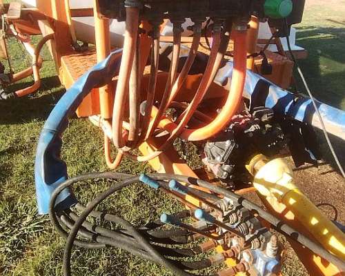 Pulverizador Marca Sefo de 22 Metros de Ancho de Labor