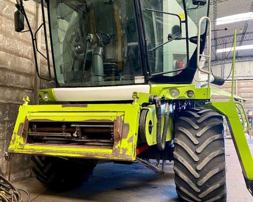 Claas Tucano 470, con Plat 30pies