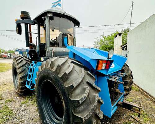 Tractor 220 HP - Powertrac (motor Deutz)