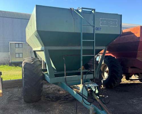 Mono Tolva Autodescargable 1 Eje Leval 8 TN