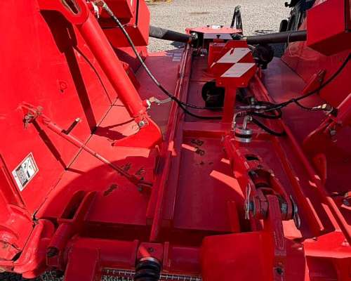 Desmalezadora 4660 de Arrastre Yomel Usada - Como Nueva