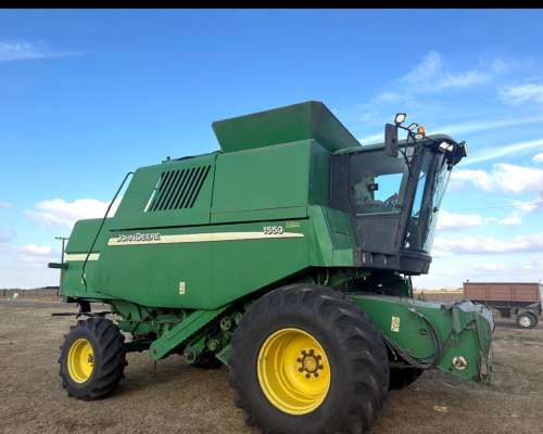 Jhon Deere 1550 Cosechadora