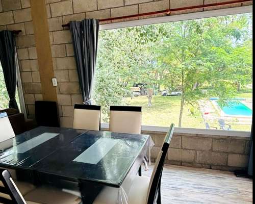 Casa de Tres Dormitorios. Alegre. Ranchos