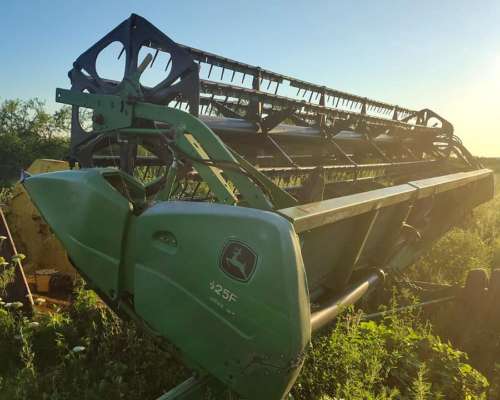 Cosechadora John Deere 1550 -financiada a 3 Años sin Interes