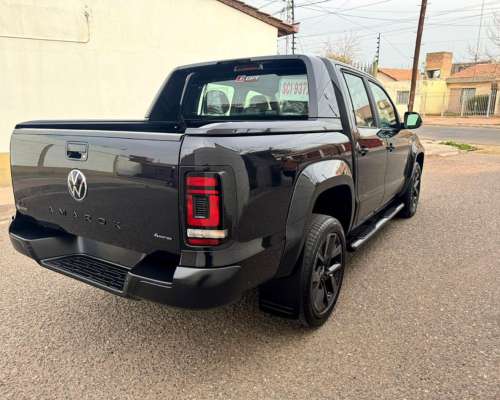 Volkswagen Amarok Black Style 2025