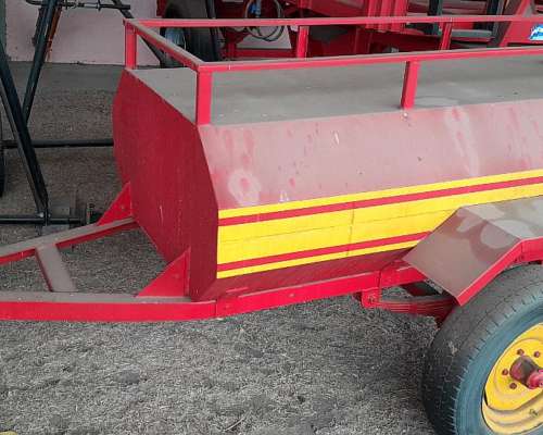 Acoplado Tanque 1.100 Ltrs UN Eje
