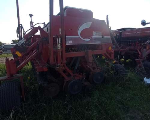 Crucianelli Pionera 2917 , año 2010 , Alfalfero