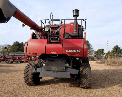 Case 7120 4dw Dual con Draper de 35 Pies