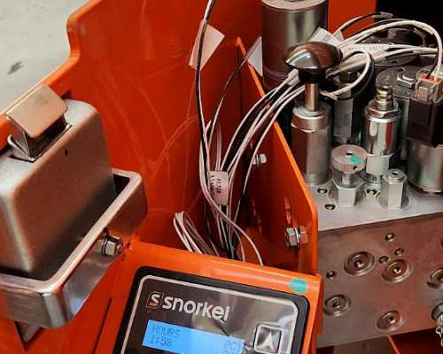 Plataforma Elevadora de Personas Snorkel Mini Compacta- 6mts