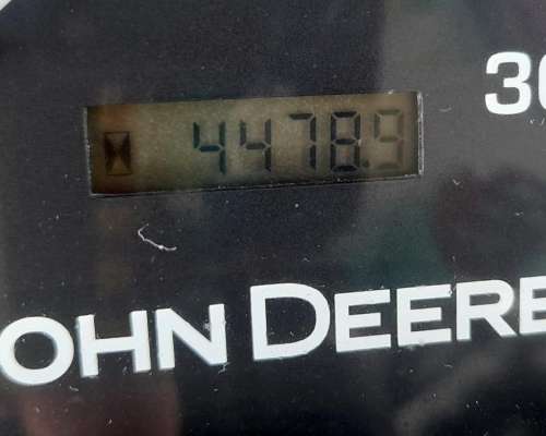 Tractor John Deere 6145j año 2017