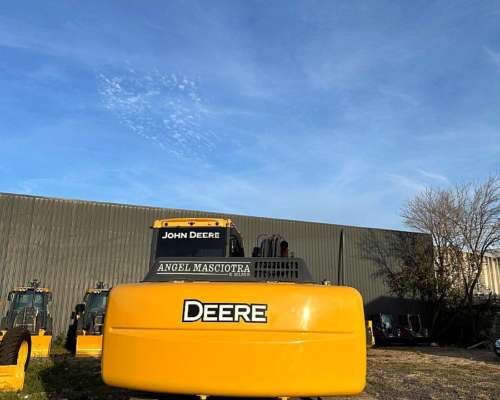 Excavadora John Deere 120d. Mod 2010