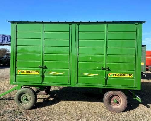 Acoplado Taller de Arequito 4x2mts