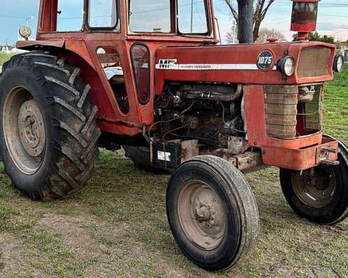 Tractor Massey Ferguson 1075