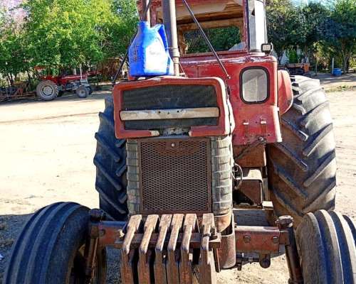 Tractor Massey 1098 - año 1979