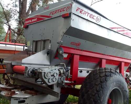 Fertilizadora de Arrastre Fertec 9000, año 2022, Balanza HOO