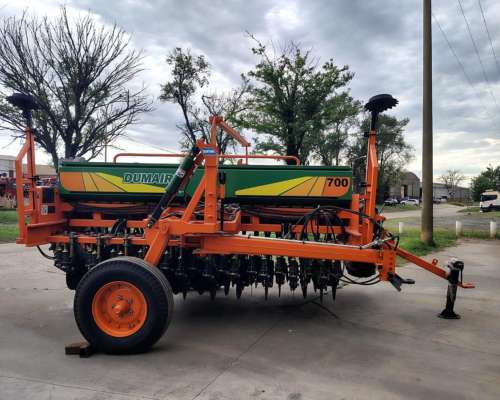 Sembradora Dumaire 700 25 a 19 cm