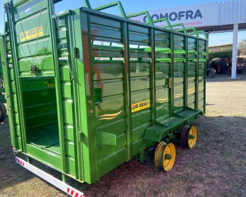 Acoplado Jaula para Hacienda 4x2mts - Disponible
