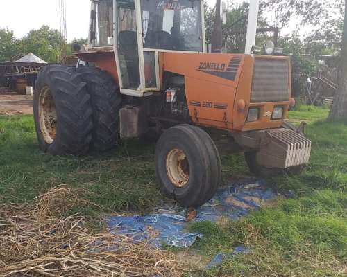 Vendo Zanello 220, 140 HP, Hidráulico, Motor MB 1114, Modelo