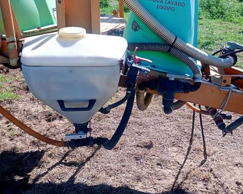 Pulverizadora Praba de Arrastre 25 Metros 3600 Lts