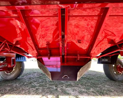 Tolva Autodesc. Semillera y Fertiliz 23lts Ayrton Trailers
