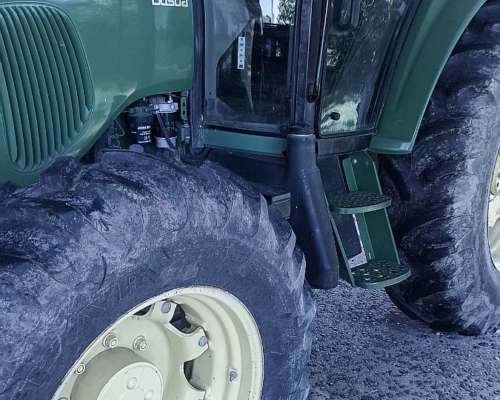 John Deere 6415 Seminuevo