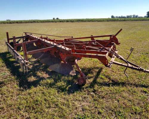 Arado Migra con Peine de 6 Rejas de 14