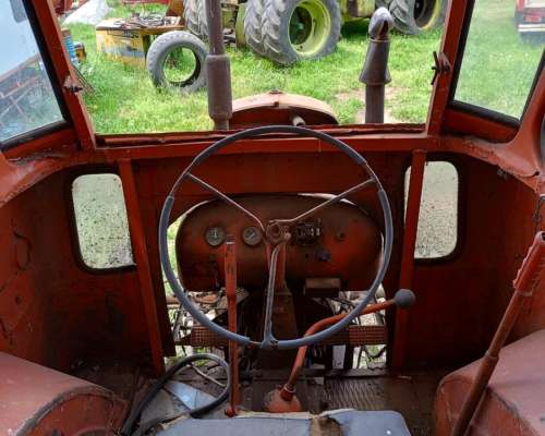 Tractor Fiat Someca con Cabina muy Bueno