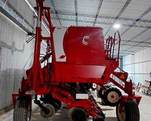Sembradora Crucianelli Gringa 30 Surcos a 42 Mecanica
