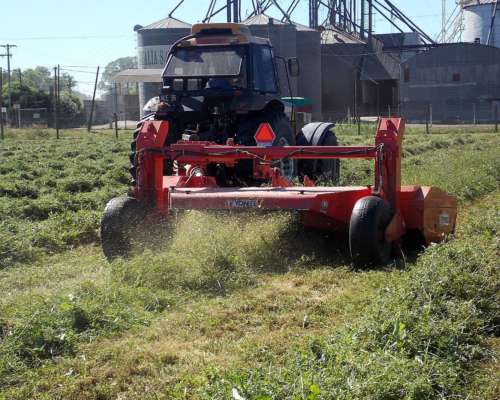 Segadora con Acondicionador Yomel Moscato 3370 - 3,20 Mts