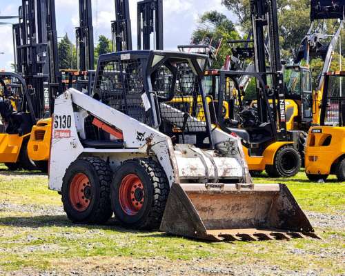Mini Cargadora Bobcat S130 - 49hp Hidrostática Motor Kubota