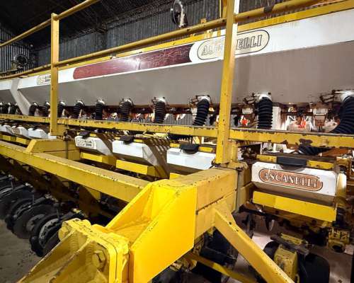 Sembradora Ascanelli RS3000 de 20 a 52, Mecánica