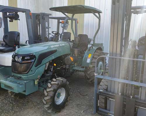 Tractor 4X4 60hp + Compresor y Diferencial P/accesorios