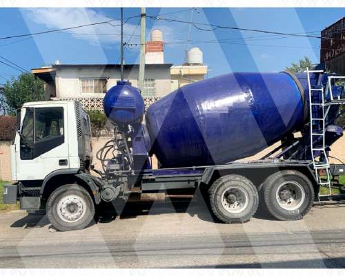 Camión con Mixer Iveco Eurocargo (id559)