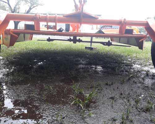 Desmalezadora de Arrastre 2mt Metalbert D.m.a. 2.000