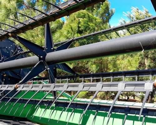 John Deere S680 DD 645 FD. M 7700 HS. R 5200 HS. Piloto